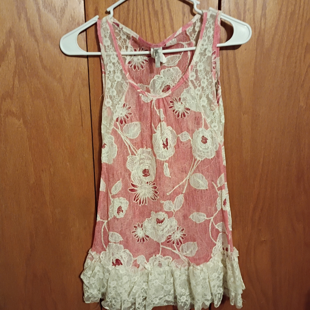 Point Pink Floral Lace Tunic Tank Top